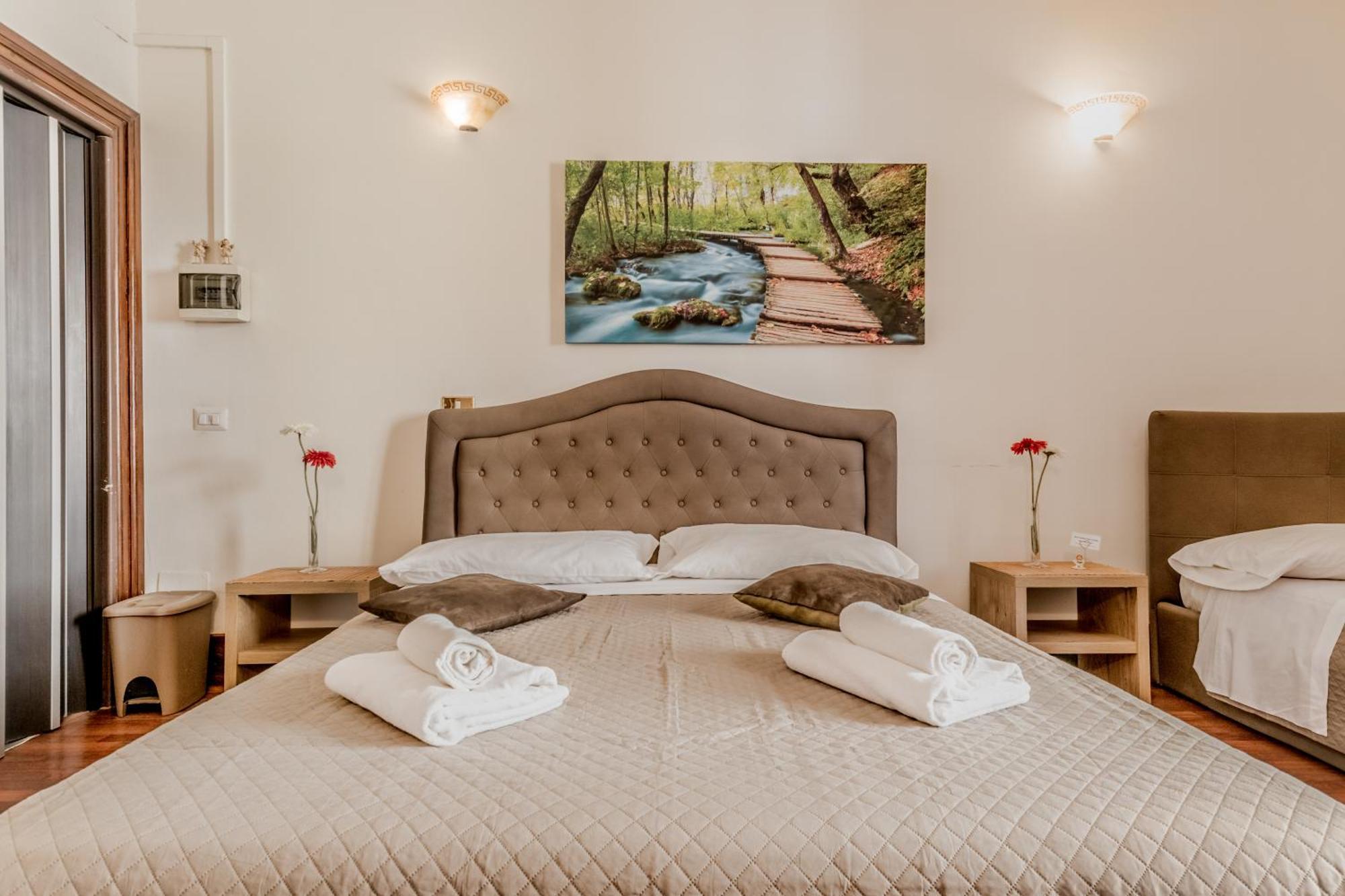 Ariana Luxury Guest House — Photos 1